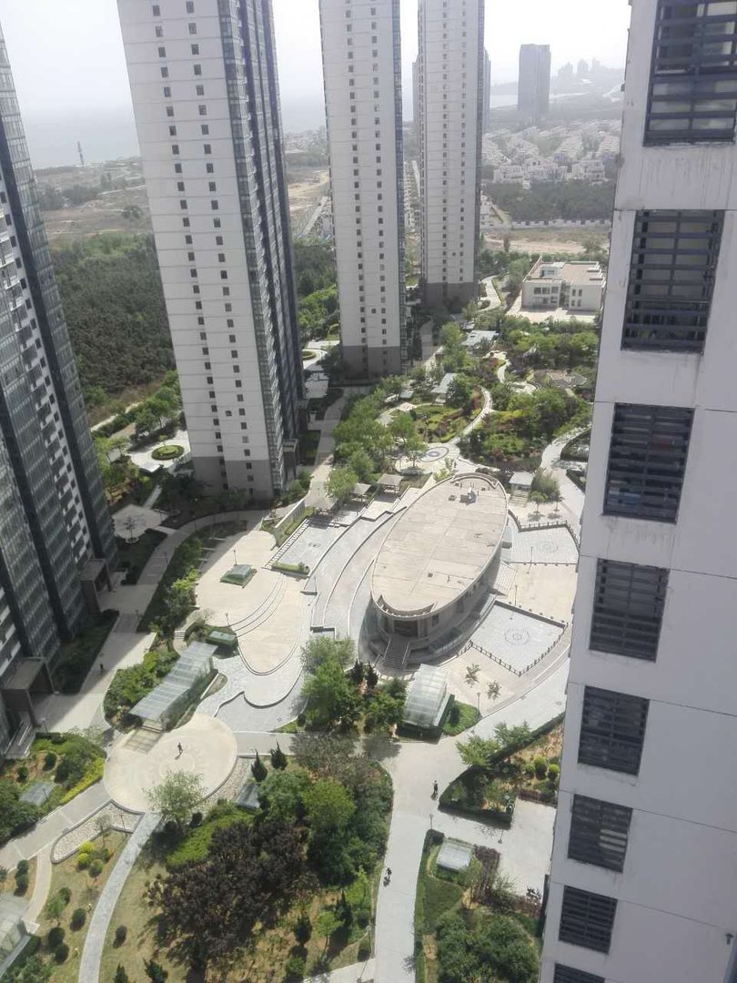 最近想入手烟台南山世纪华庭的二手房，大家有什么建议？