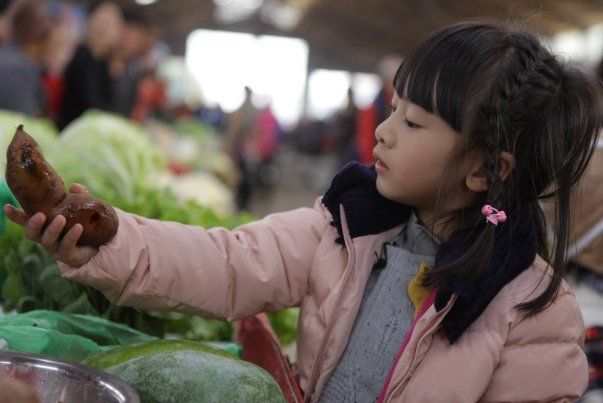 一个穷养一个富养，森蝶和王诗龄差别有多大？