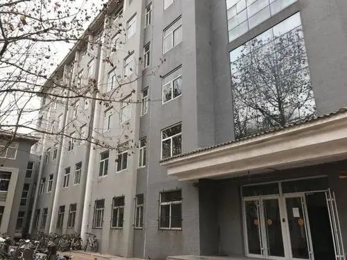 保定理工学院一学生坠亡,这个学生在生前经历了什么?