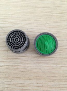 水龙头中的起泡器是起什么作用的？