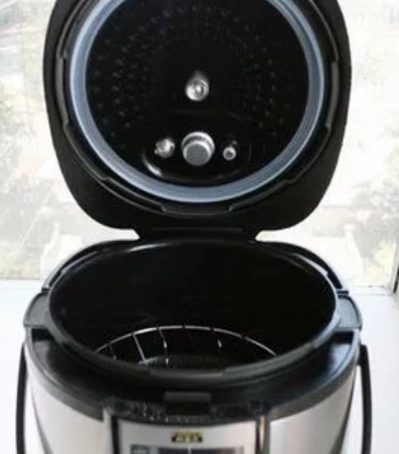 苏泊尔电压力锅煮饭中途报警灯全闪怎么回事?