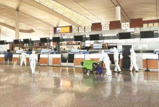 知情人透露禄口机场发现疫情两天后员工照常上下班?