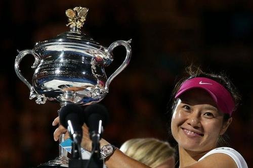 官方已经辟谣李娜的改国籍风波，我们应该如何看待谣言？