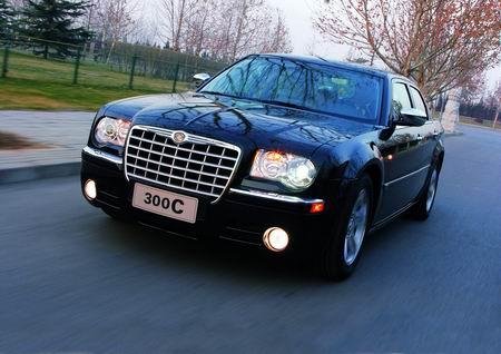 克莱斯勒300C这款车,是一辆豪车还是伪豪车?