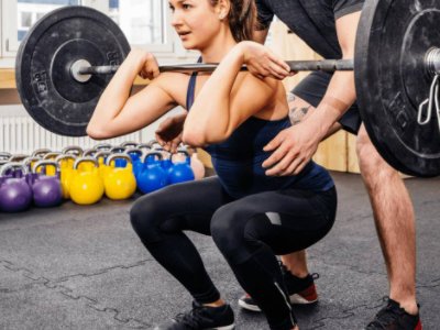 7岁女孩因拥有腹肌走红,女孩有腹肌好看吗?