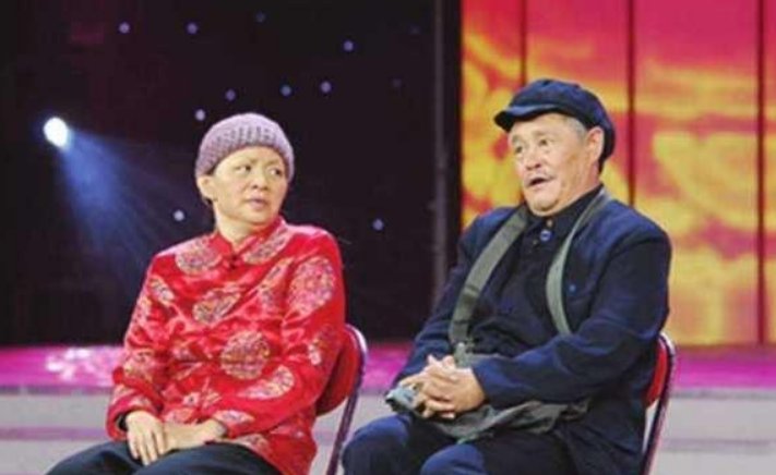 大家觉得历年春晚大舞台上赵本山和陈佩斯的作品，谁更受大众欢迎？