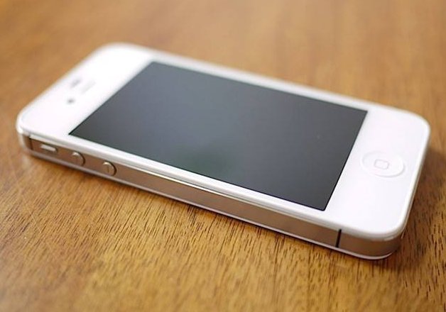 苹果手机4S现在还能用吗?