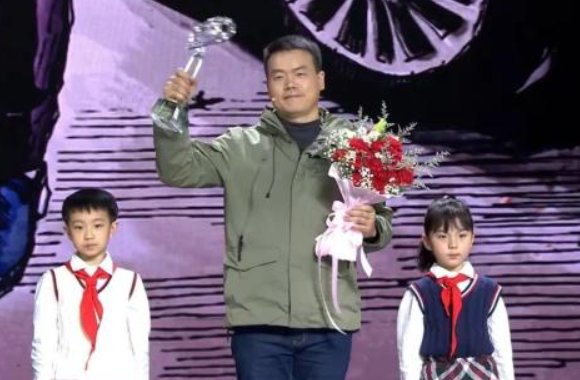 2020感动中国十大人物