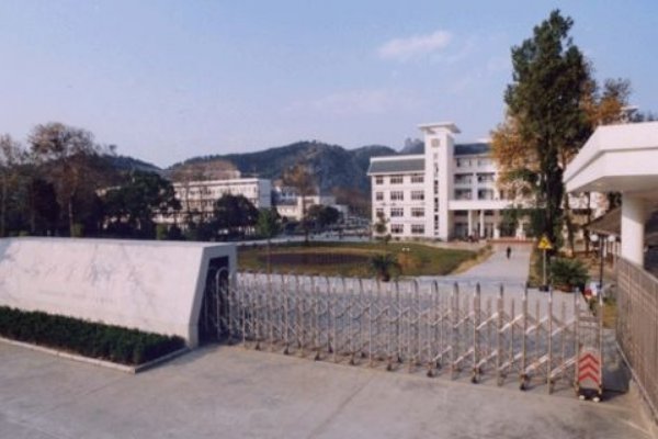 江山市有哪些高中