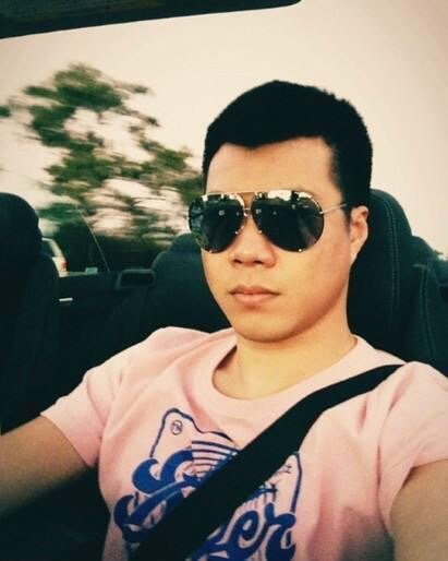 黄毅清住的豪宅像农家院,出行座驾和秦奋送的礼物一个级别,是不是假富?