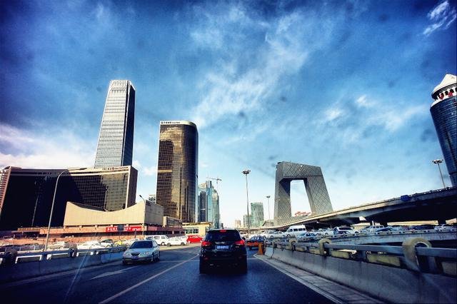 北京人均存款超20万元,这一数据是如何得出的?