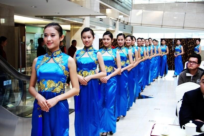 女乘客发文感谢国航空姐的小纸条,都写了什么?