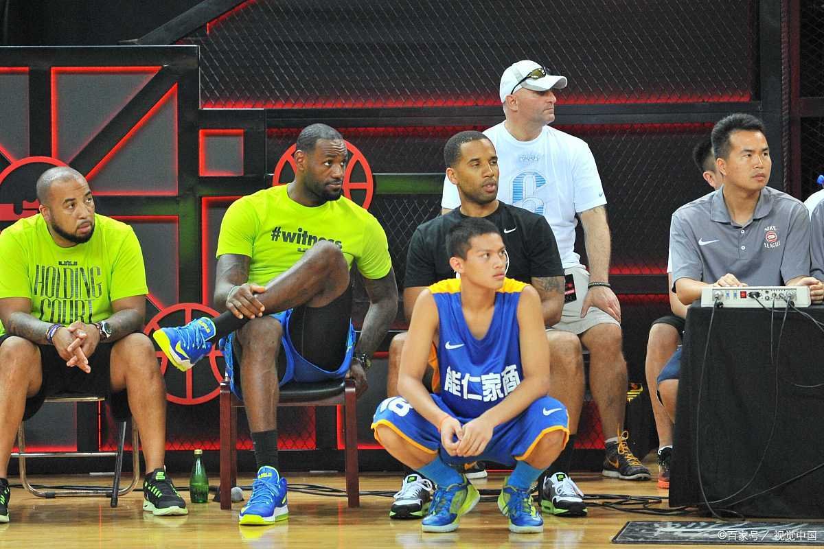 为何NBA只有猛龙不在美国境内?猛龙为何还在加拿大?