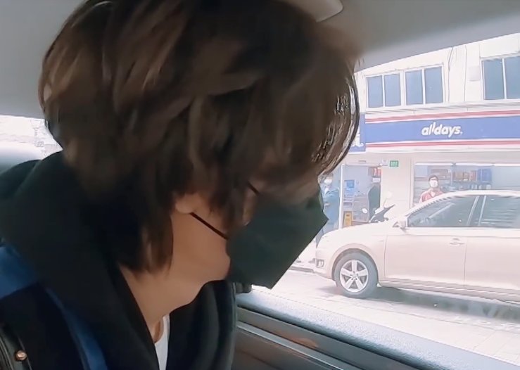 黄明昊作为流量明星,租房子为什么公司不给报销?