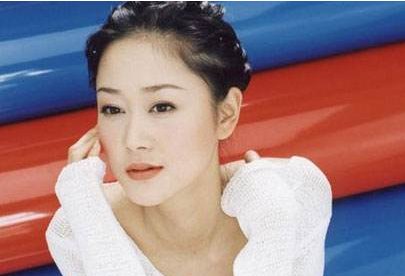 于佳卉为什么会轻生？