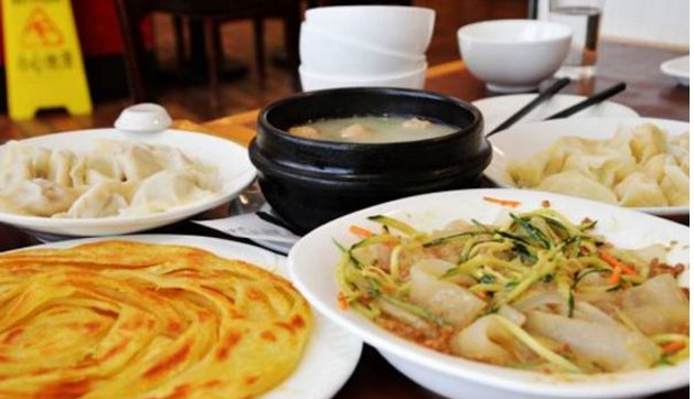 哈尔滨中央大街附近的美食有哪些?