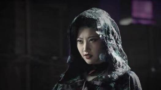 《司藤》这部剧中司藤姓司白英姓白,这其中有哪些寓意呢?