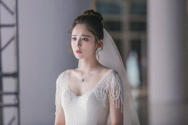 古力娜扎旧照被泄,有可能是谁泄露的?