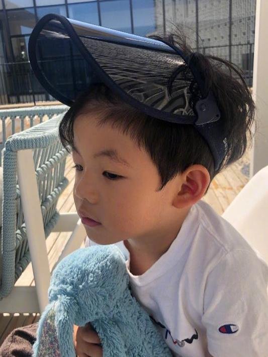 当年风靡一时的“魔术大师”刘谦,娶了北京富婆后,如今怎样了?