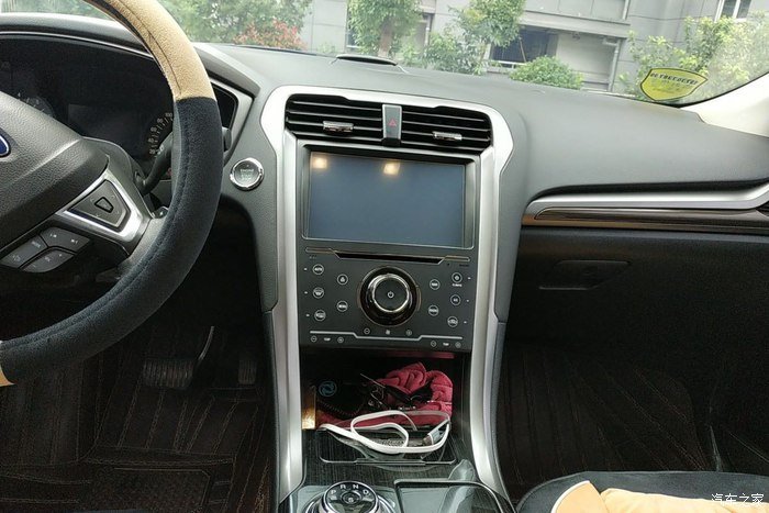 新蒙迪欧已经两年了，第一次发帖分享爱车蒙迪欧，谈谈用车感受