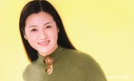 她是朱军的搭档,消失许久以为从央视离职,其实早已遗憾离世,是谁呢?