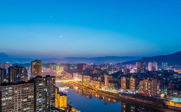 东北7年164万人外流严重,振兴经济发展是否迫在眉睫?