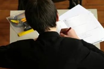 大学里的选修课如果挂科后会怎样?