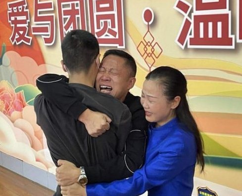 孙海洋已为孙卓找到满意的学校,你觉得该不该为孙卓进行心理辅导?