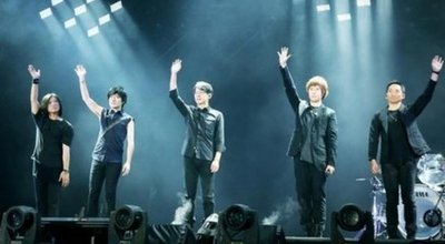 五月天演唱会疑有隔离者入场，他们是怎样进去的？主办方是否该为此负责？