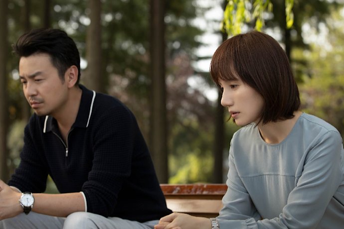 雷佳音主演的《相逢时节》主要讲述的是什么故事?