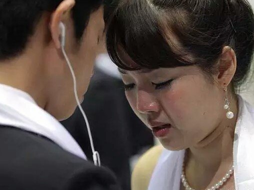 疯狂英语李阳疑似复婚,婚姻最残酷的一面是什么?