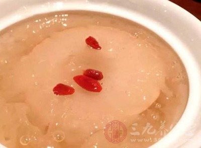 干咳是什么原因引起的?