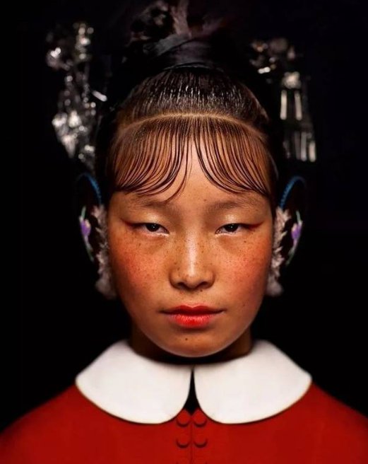 陈漫的摄影作品引起争议,审美和大众完全不同,该如何评价陈漫的摄影作品?