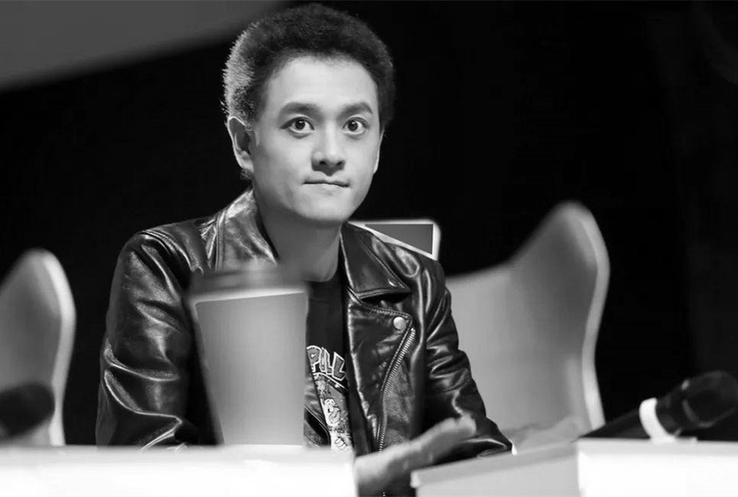 她是朱军的搭档,消失许久以为从央视离职,其实早已遗憾离世,是谁呢?