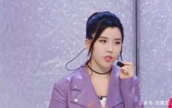 还记得双胞胎BY2吗,她们是如何从明星一步一步堕落为网红的?