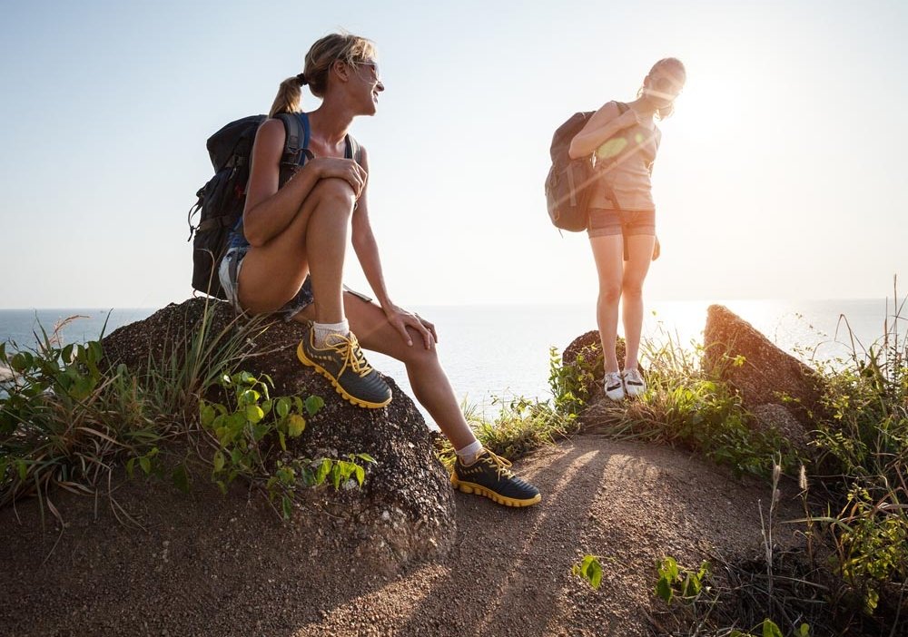 63岁杭州大姐十年旅拍了百万张照片，你喜欢这样的生活吗？