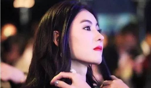 1个月不洗头,3个月不睡觉,真性情张柏芝究竟有多“邋遢”?