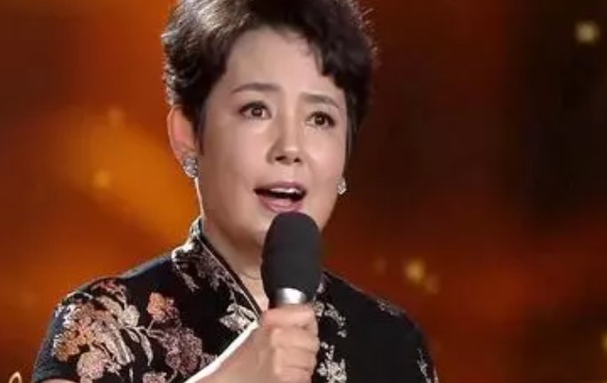 《红豆曲》原唱是陈力吗?