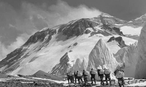 珠峰每年都在移动,难道它真的会走路吗?