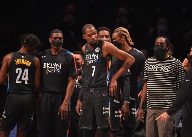 杜兰特复出拿下17分篮网胜鹈鹕,如何评价这场比赛?