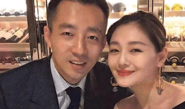 台媒曝大S仍在冷战,妈宝男的汪小菲真能离开控制欲极强的大S吗?