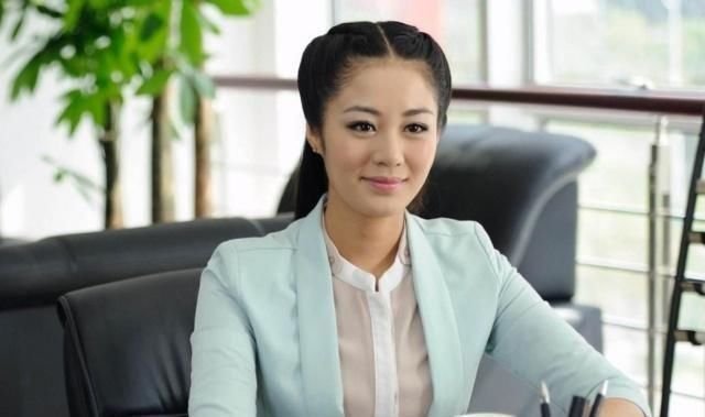 “王小蒙”富二代老公被曝入狱,毕畅替还55万罚款,对此你怎么看?