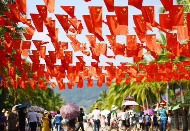 国庆出游58888元一晚酒店套房已售罄,旅游一次花这么多钱值吗?