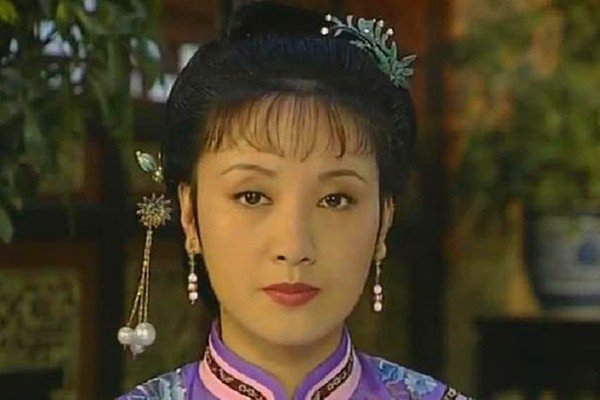 备受康熙宠爱的宜妃,五年生下三子,为何雍正却当众向她发难?