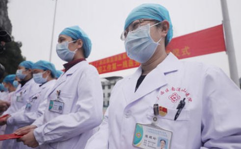 抗疫英雄有哪些人?