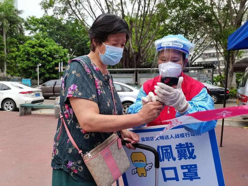 扬州本轮疫情60岁以上人群占比近70%，造成此现象的原因是什么？