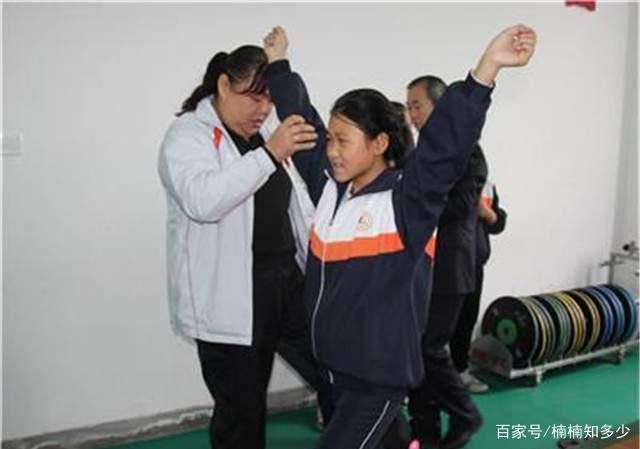 唐功红:04年奥运会,拼死一举为我国夺得金牌,退役后怎样了呢?