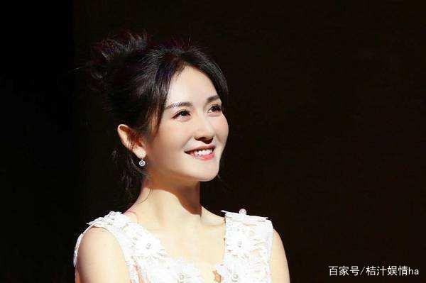 沈腾火前求谢娜去快本,谢娜秒回一句话,果然谁红和谁玩 ,回的什么呢?