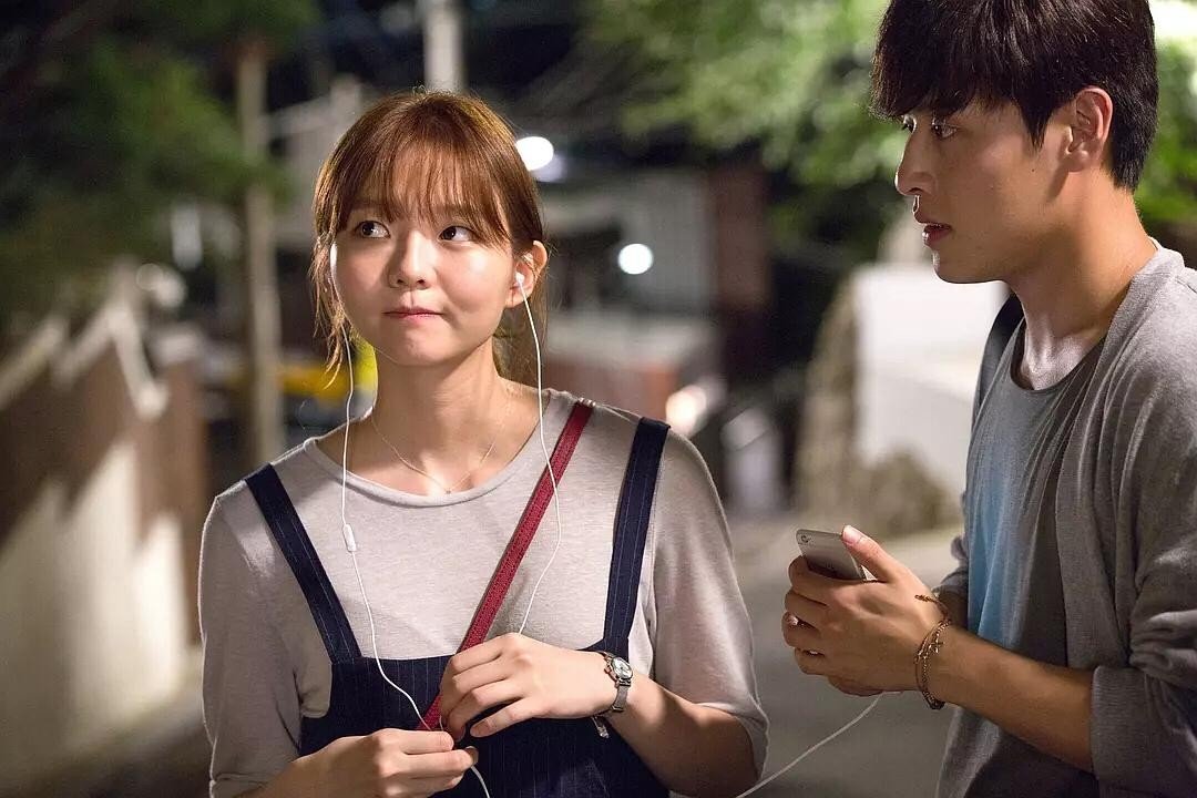 44岁崔智友宣布怀孕,被指与老公不般配,你怎么看?