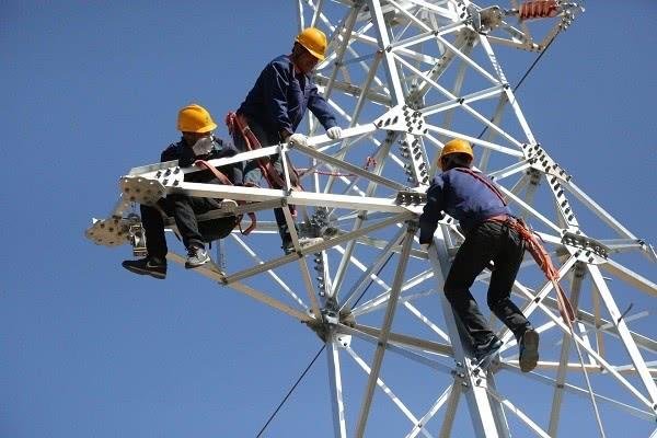 成都地铁开启“省电模式”:关闭部分照明和广告灯箱,对出行有影响吗?